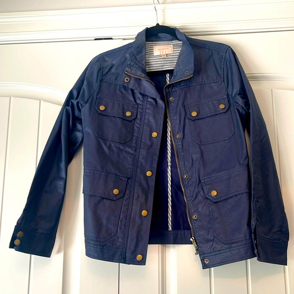 Small, rain, sporty jacket